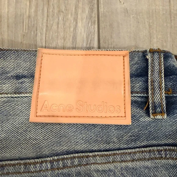 Acne Studios Loose Jeans